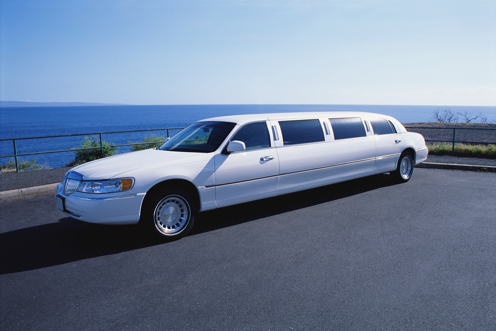 Spacious Vancouver Limo Services